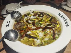 -太二酸菜鱼(长沙IFS国金中心店)