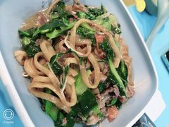 湿炒牛河-湾区九号鲜切牛肉火锅(明珠南路店)
