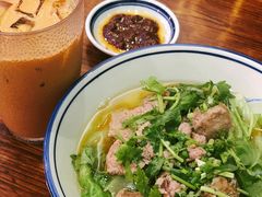-左记港食(融科天城店)
