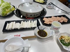 -土连锅·现熬养生汤锅(梁家巷店)
