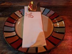 -SISTERS BAR RESTAURANT川意酒馆(嘉善老市H楼店)