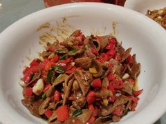 -辛香味烧鱼馆·非遗技艺·排骨红烧肉(光谷医药园店)