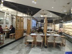 大堂-屋头串串(新街里店)