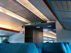 -龙阳路磁悬浮列车总站-停车场