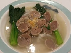 潮汕牛丸粿汁-金华安大酒楼·老牌潮菜·粤式茶点(东方国际店)