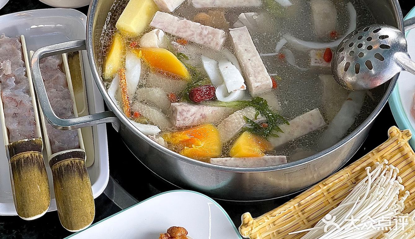 超爱，吃了椰子鸡才感觉真的来三亚了！ 椰子鸡