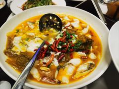 -湖畔鲁菜·二十年老字号餐厅(大明湖店)