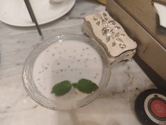 -浅深(世茂滨江精品店)