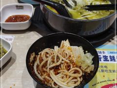 -灵芝妹子海鲜米线(劳动公园店)