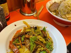 -拉面莊夢語＆中华料理八椿