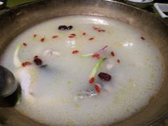 -颜氏双江清水鱼一养身火锅(磁器口店)