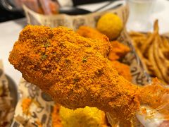 -BHC炸鸡(明洞总店)