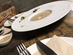 -HIGH FIVE哈福手工汉堡(桂林路店)