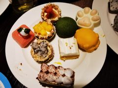 -元素自助餐厅·生蚝·海鲜·刺身(萝岗汇华希尔顿逸林酒店)