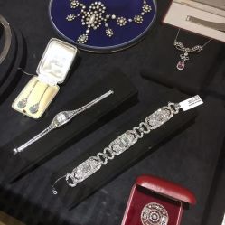 -御美西洋古董珠宝(亮马国际珠宝古玩城店)