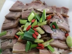 -墨脱石锅椰子鸡•香草鸭•东山羊(大东海店)