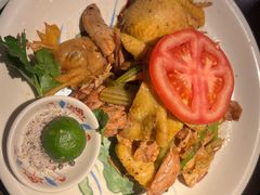 -大头虾越式风味餐厅(光明广场店)