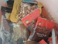 -来伊份(田东路店)