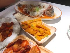虾仁咸蛋黄焗南瓜-胡桃里音乐酒馆(下沙店)