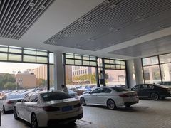 -上海宝宁宝马4S店
