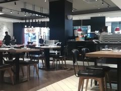 大堂-必胜客(永旺店)