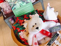 -星巴克臻选(莘庄仲盛店)