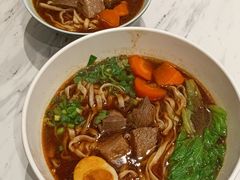 -康师傅私房牛肉面(申虹店)