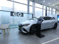 EQ展区-奔驰利星行(北京花乡店)