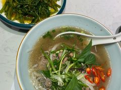 -美奈小馆·越南料理(中航城君尚购物中心店)