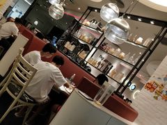 大堂-必胜客(东莞地王店)