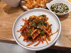 -青瓦餐厅·生鱼片·韩园烤肉(西塔店)