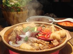 -蔡婶牛腩牛杂煲(长安万科店)