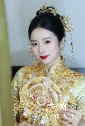 -艾米丽婚纱礼服