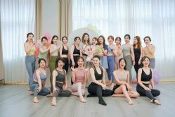 -亚太瑜伽普拉提学院