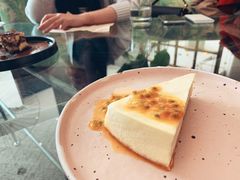 百香果手工芝士蛋糕-The Rug Cafe(王府中环店)