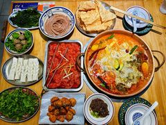 酸辣锅底-洱火云南酸菜牛肉火锅(石景山当代商城店)