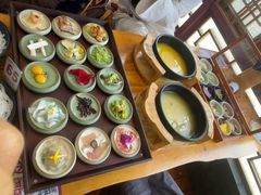 -桥香园过桥米线(国贸店)