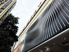 -广州白马服装市场