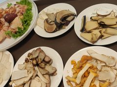 -天宜隆蘑菇宴火锅(石景山旗舰店)