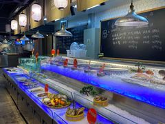 自助取餐区-日进一片海.生腌海鲜火锅.宵夜烧烤(三里屯总店)