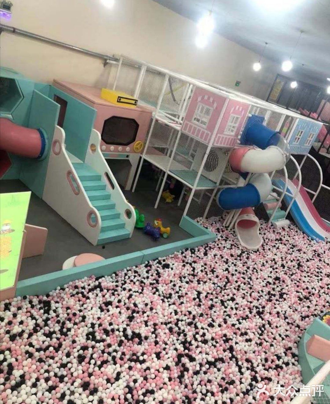 蹦起来[加油][加油]