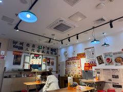 -柳州肥姨妈大骨螺蛳粉(沙河店)