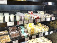 零售区-苹果花园(龙漕路店)
