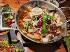 -菌自由丨野生菌火锅特色庭院餐厅(丽江古城店)