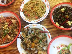 -冶建镜子·老南昌大排档·江西虾王(总店)