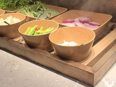 -山焱·炭火自助烤肉(周浦万达店)