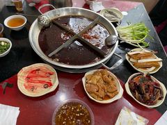 -储奇门鳝鱼火锅(总店)