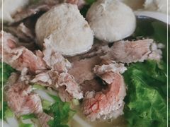 -老四家黄东明牛肉丸