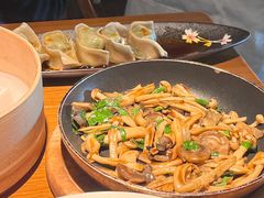-庆春朴门(前滩太古里店)