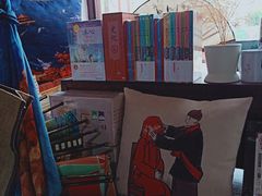 内景-荒岛书店(黄县路店)